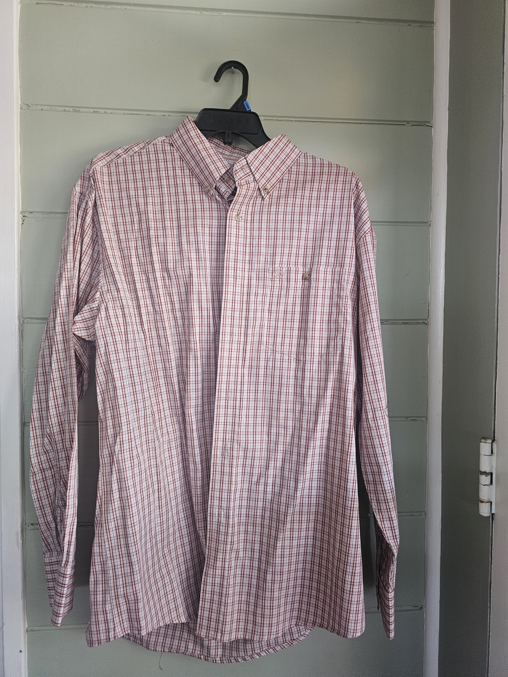 Wrangler Men's Red and White Plaid Button-Down Shirt